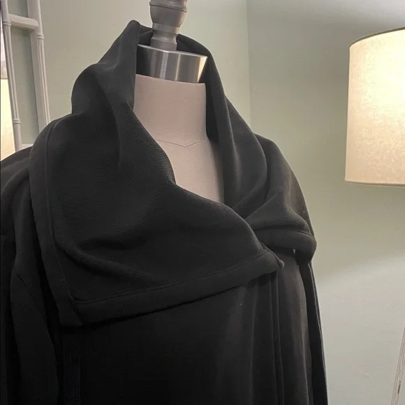 Women's Black Zella Wrap Neck Fleece lined Jacket - Picture 2 of 7